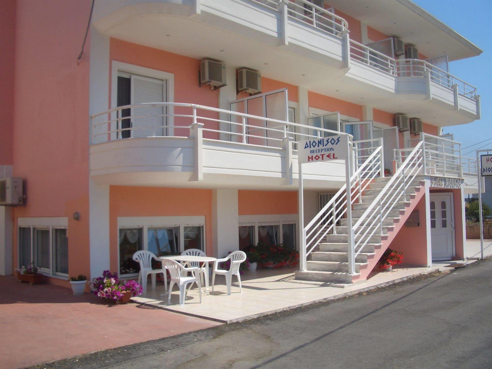 Dionisos Hotel Mytikas  Eksteriør bilde