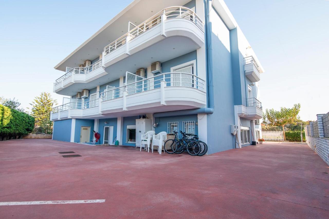 Dionisos Hotel Mytikas  Eksteriør bilde