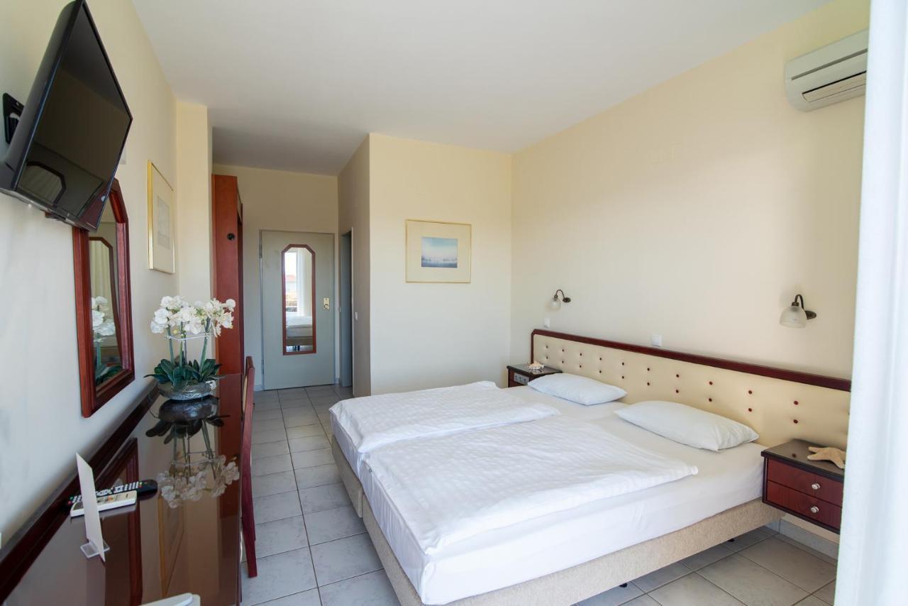 Dionisos Hotel Mytikas  Eksteriør bilde